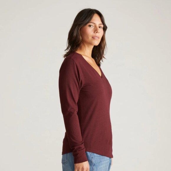 Universal Standard Vee Rex Rust Orange 2XS/US M Long Sleeve Women's Tee Shirt - Picture 2 of 6